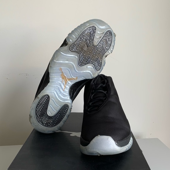 Air Jordan 11 Future - Picture 4 of 5